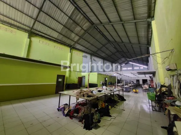 image DIJUAL TANAH DAN BANGUNAN DI JALAN RAYA SUKO SIDOARJO (5)