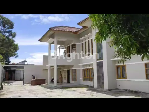 image RUMAH DENGAN PEKARANGAN LUAS DI JL GUMURUH, TURANGGA - BANDUNG (1)