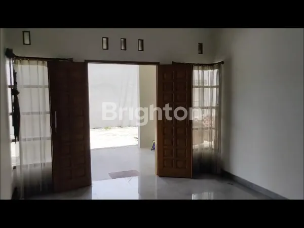 image RUMAH DENGAN PEKARANGAN LUAS DI JL GUMURUH, TURANGGA - BANDUNG (2)