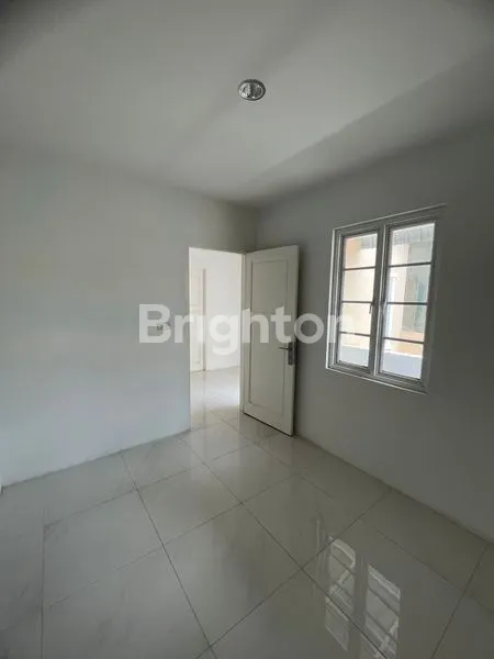 image RUMAH VILLA  (4)