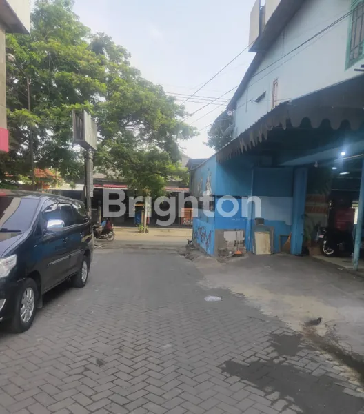 image TURUN HARGA! RUKO 2 LANTAI SIAP HUNI 2M AN LEBAR 7 MANUKAN SURABAYA BARAT (8)