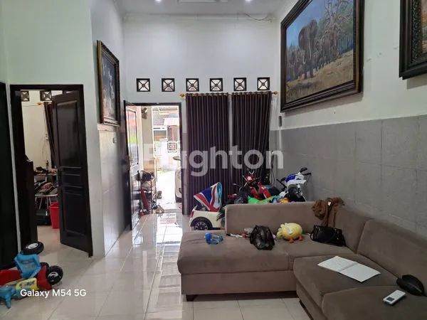 image RUMAH FULL FURNISH DI PERUMAHAN SEKTOR 7, GROGOL INDAH, SOLO BARU (2)