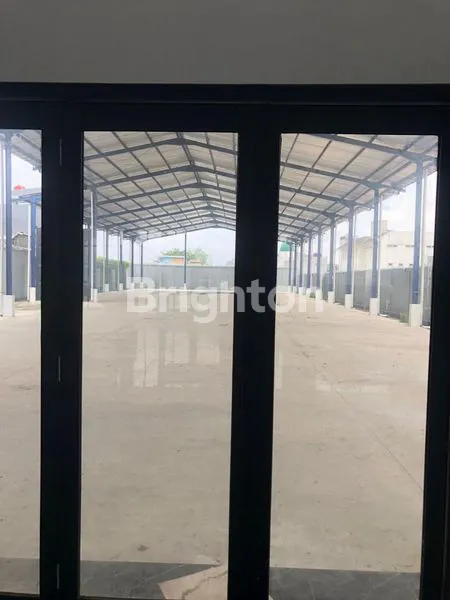 image GEDUNG STRATEGIS DI PALMERAH JAKARTA (2)