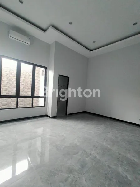 image RUMAH 2LANTAI BAGUS SIAP HUNI DI JEMUR ANDAYANI, SURABAYA (3)