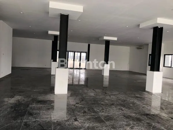 image GEDUNG STRATEGIS DI PALMERAH JAKARTA (6)