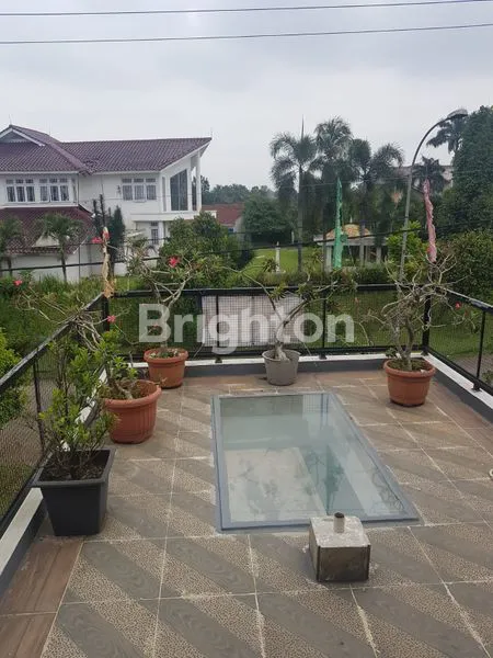 image RUMAH FULL FURNISHED CANTIK TERAWAT SIAP HUNI MURAH DI BILLABONG (8)
