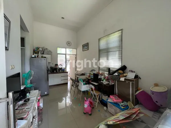 image RUMAH CANTIK HOEK SIAP HUNI METLAND CILEUNGSI (5)