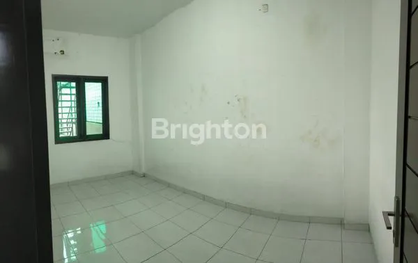 image JELAMBAR RUMAH SIAP HUNI 3, 5LANTAI (7)