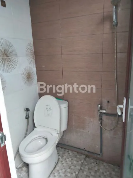 image RUMAH KONTRAKAN DI BELAKANG RS KETILENG (4)