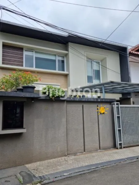 image RUMAH HOKKY DI PONDOK INDAH (1)