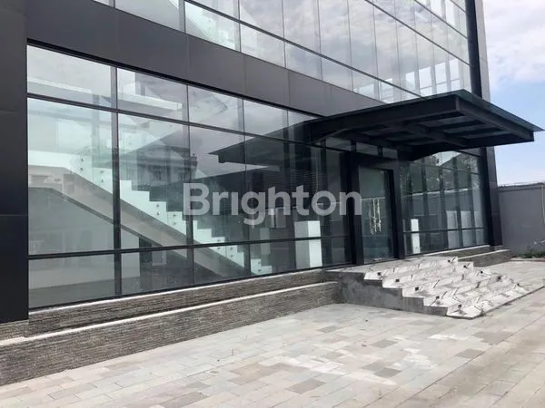 GEDUNG BARU STRATEGIS DI PAL MERAH