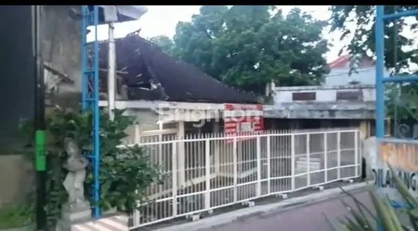 image DUA RUMAH DI HOTEL  KUTA (2)