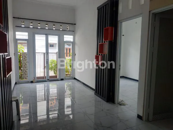 image RUMAH BAGUS TERAWAT DI KOMPLEKS PERUMAHAN PUSAT MOJOKERTO  (5)