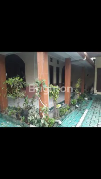 image RUMAH SAWOJAJAR LUAS DAN ASRI. (5)