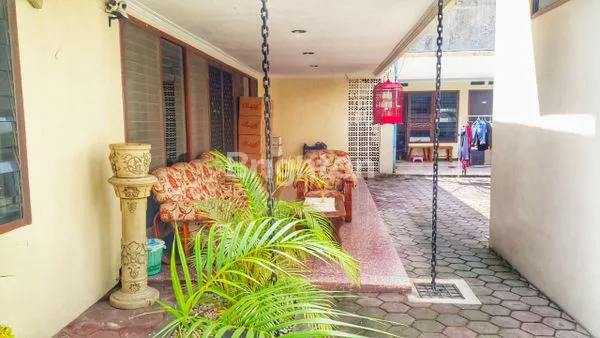 image RUMAH HOOK PAKIS ARGOSARI , SELANGKAH KE CIPUTRA WORLD SURABAYA BARAT (6)