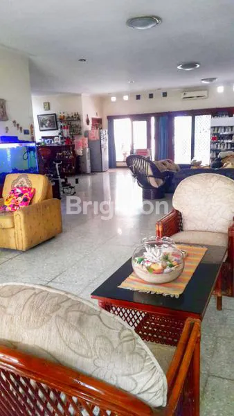 image RUMAH HOOK PAKIS ARGOSARI , SELANGKAH KE CIPUTRA WORLD SURABAYA BARAT (3)