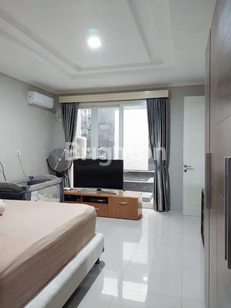 image RUMAH 2 LANTAI RUNGKUT ASRI, DEKAT MERR, SURABAYA TIMUR (4)