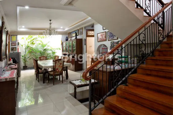 image RUMAH MEWAH ASRI DI KAYU PUTIH [R 834-B J] (6)