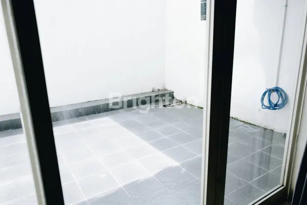 image UNIT KOSONG DI THE SQUARE SIWALANKERTO SURABAYA SELATAN SELANGKAH KE UNIVERSITAS PETRA (6)