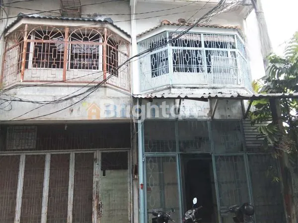 image RUMAH YOS SUDARSO SIMP ADAM MALIK (1)
