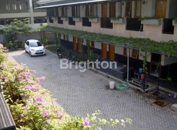 JUAL RUMAH KOST ELITE SURABAYA BARAT