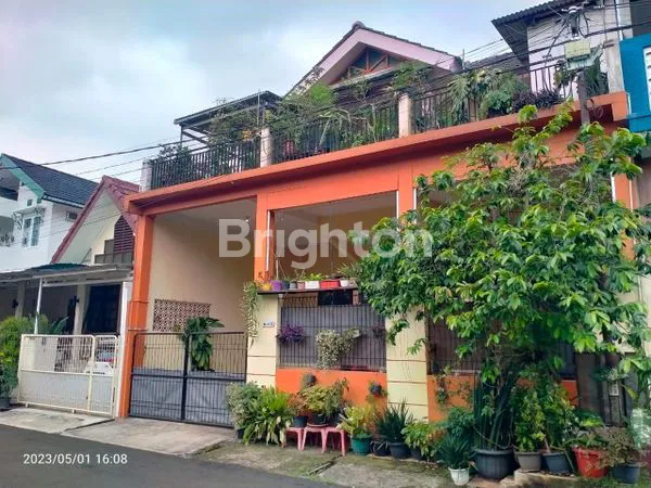 image HUNIAN 2 LANTAI LINGKUNGAN YANG NYAMAN, ASRI DAN STRATEGIS DALAM PERUMAHAN (2)