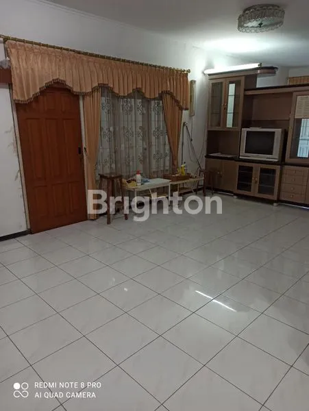 image RUMAH 1 LANTAI , ROW JALAN 4 MOBIL (4)