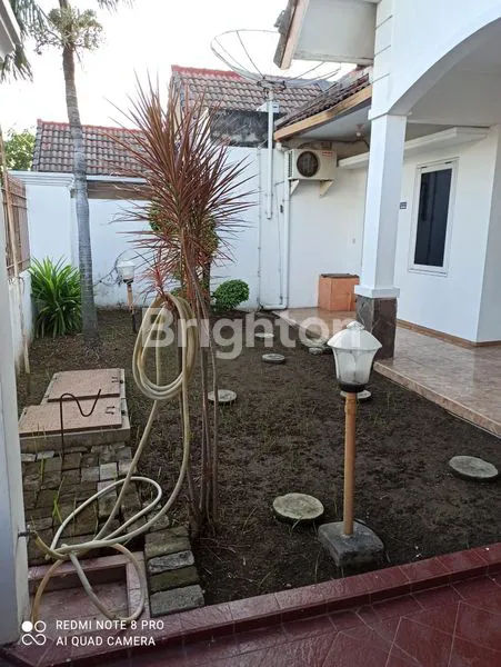 image RUMAH 1 LANTAI , ROW JALAN 4 MOBIL (8)