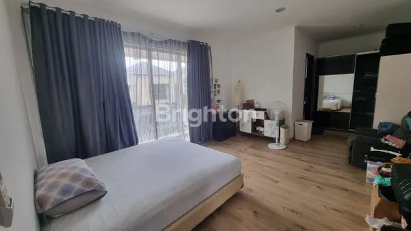 image RUMAH HOEK TERLUAS DI GOLF ISLAND PIK (6)