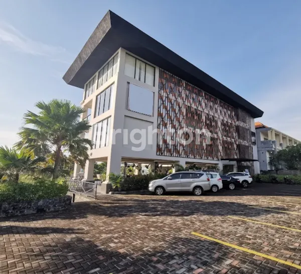 HOTEL BINTANG 3 OCEAN VIEW SEBERANG BALI SAFARI PARK BLAHBATUH GIANYAR, BALI