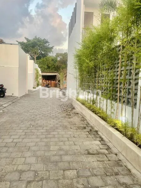 image MODERN VILLA DI TUMBAK BAYUH CANGGU, LEASEHOLD 29 TAHUN (8)
