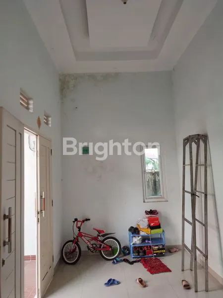image DIJUAL TOWN HOUSE DI TENGAH KOTA (3)