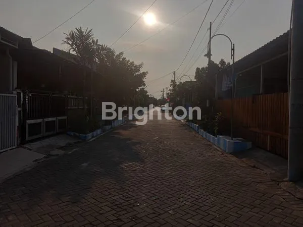 image RUMAH DI GREEN PARK RESIDENCE SIDOARJO (6)