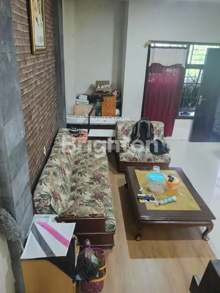 image RUMAH PARAHYANGAN (2)