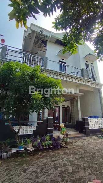 image JUAL RUMAH 2 LANTAI MURAH BU (3)
