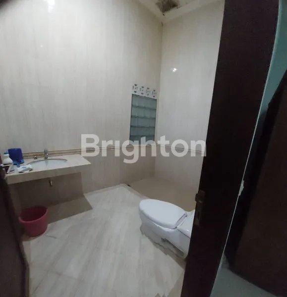 image RUMAH HOOK DI PERUMAHAN GRAHA TAMAN BUNGA MIJEN SEMARANG BARAT (4)