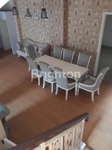 image FAMILY MODERN HOUSE DI TIMUR JAKARTA (2)