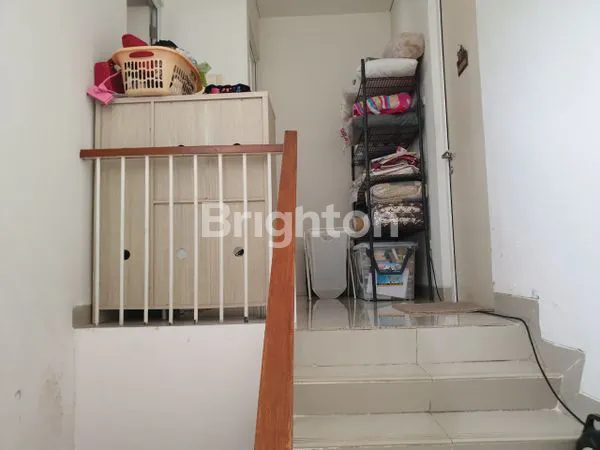 image RUMAH MODERN MINIMALIS 2 LANTAI (7)