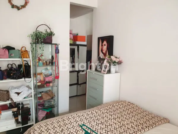 image RUMAH MODERN MINIMALIS 2 LANTAI (8)