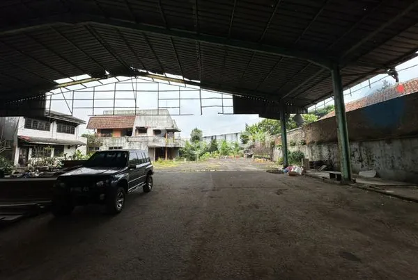 image TANAH DAN BANGUNAN LOKASI STRATEGIS PINGGIR JALAN CIBABAT CIMAHI (6)