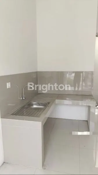 image RUMAH 2LT BARU GRESS MINIMALIS SIAP HUNI GREENLAND MENGANTI BARAT SURABAYA (6)