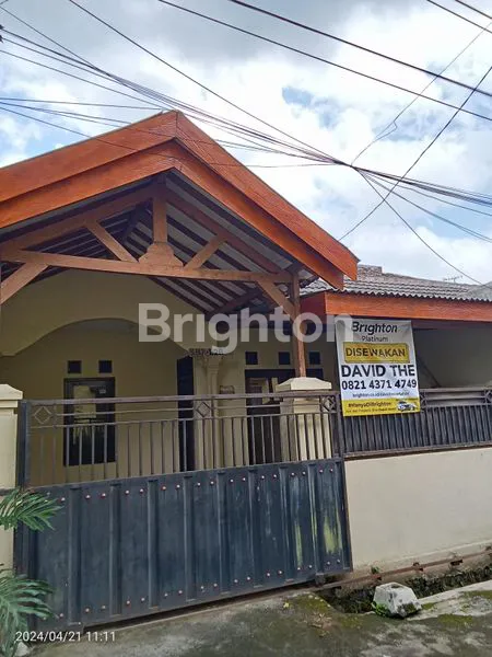 RUMAH DEKAT KANTOR TERPADU