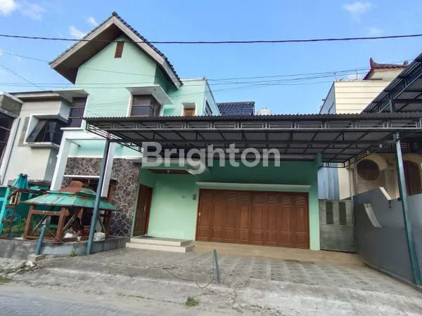 image RUMAH CANTIK DIJUAL DI PERUMAHAN VILLA TAMARA (1)