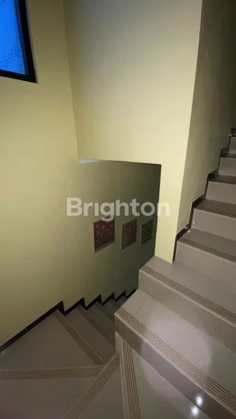 image RUMAH LOKASI EMAS MALANG KOTA MINIMALIS 2 LANTAI KONSEP KONTEMPORER URBAN HOUSE DI PERUMAHAN PATRALAND CLUSTER PATRA ISLAND, DEKAT DENGAN KAMPUS UB, UMM, UIN, UNISMA, FULL FURNISHED  (4)