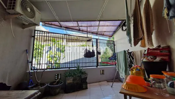 image RUMAH KEMANGGISAN HANYA 5 MENIT KE TAMAN ANGGREK (6)