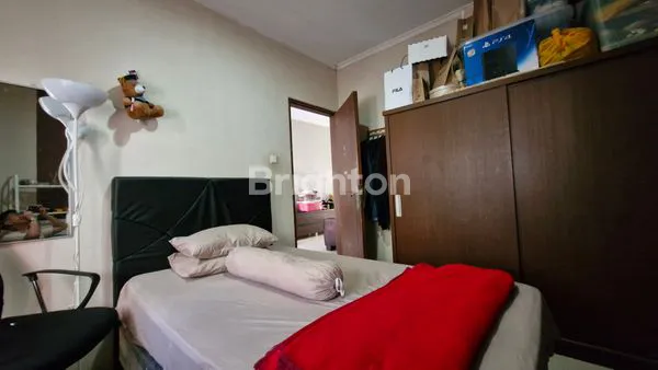 image RUMAH KEMANGGISAN HANYA 5 MENIT KE TAMAN ANGGREK (7)