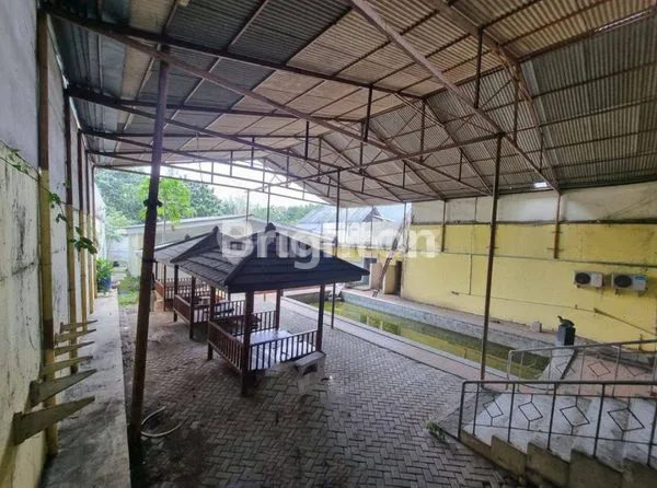 image RUANG USAHA AREA KOMERSIAL DI BINTARO (3)