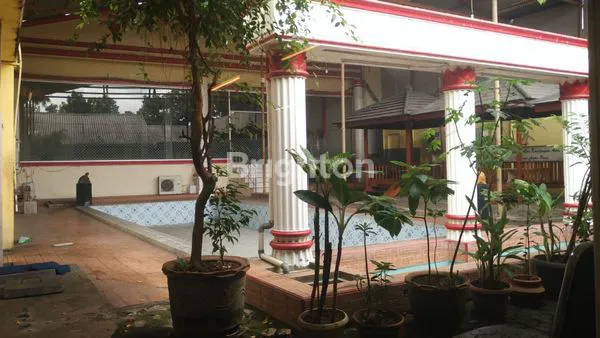 image RUANG USAHA AREA KOMERSIAL DI BINTARO (5)