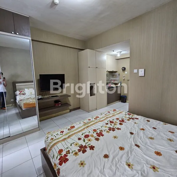 image MURAH TERAWAT SIAP HUNI APARTEMEN BERKELEY UC (4)