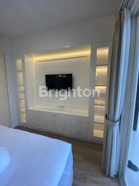 image RUMAH BARU SIAP HUNI SEMI FURNISH DI KOMPLEK CLOVER HILL RESIDENCE TANGERANG (5)